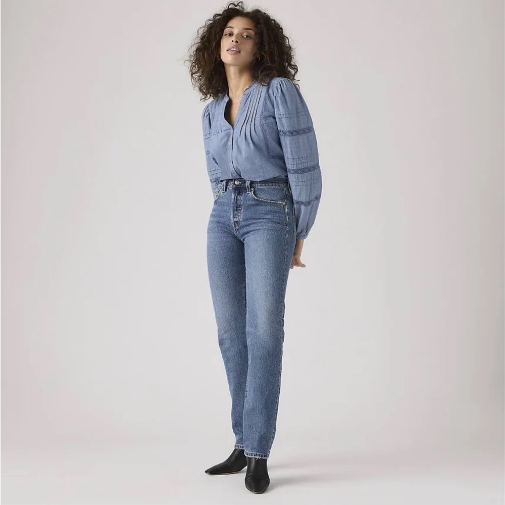 Levi’s 501 straight leg